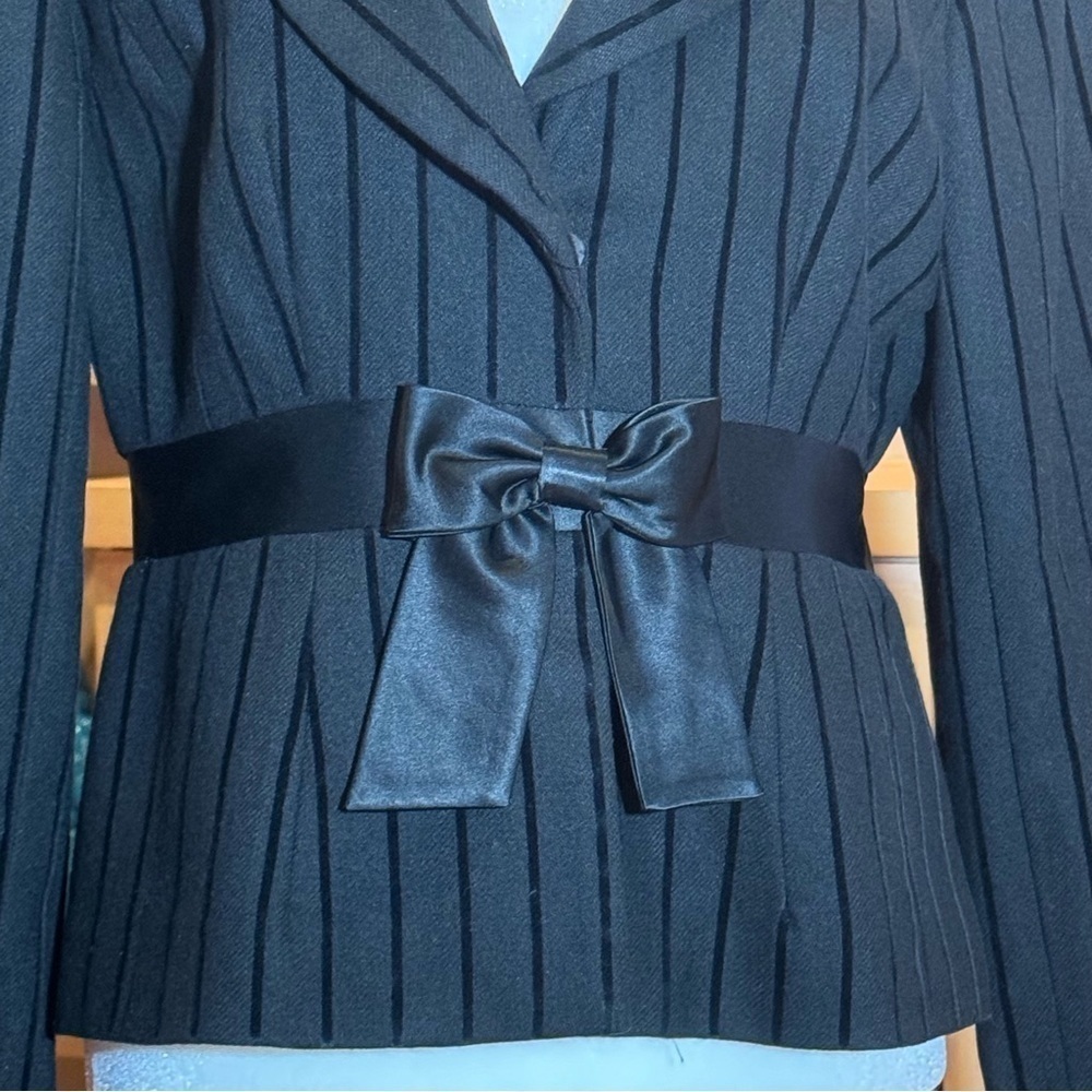 Harold’s Vintage Black Fitted Copped Jacket with Velvet Pinstripe - The Delia - Picture 7 of 10